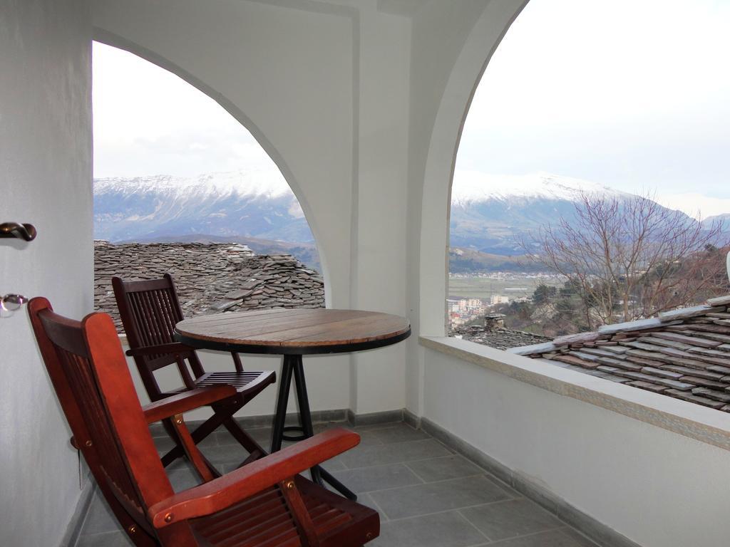 Hotel Kalemi 2 Gjirokastër Dış mekan fotoğraf