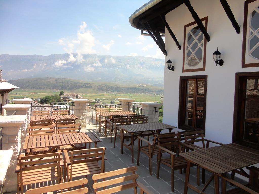 Hotel Kalemi 2 Gjirokastër Dış mekan fotoğraf