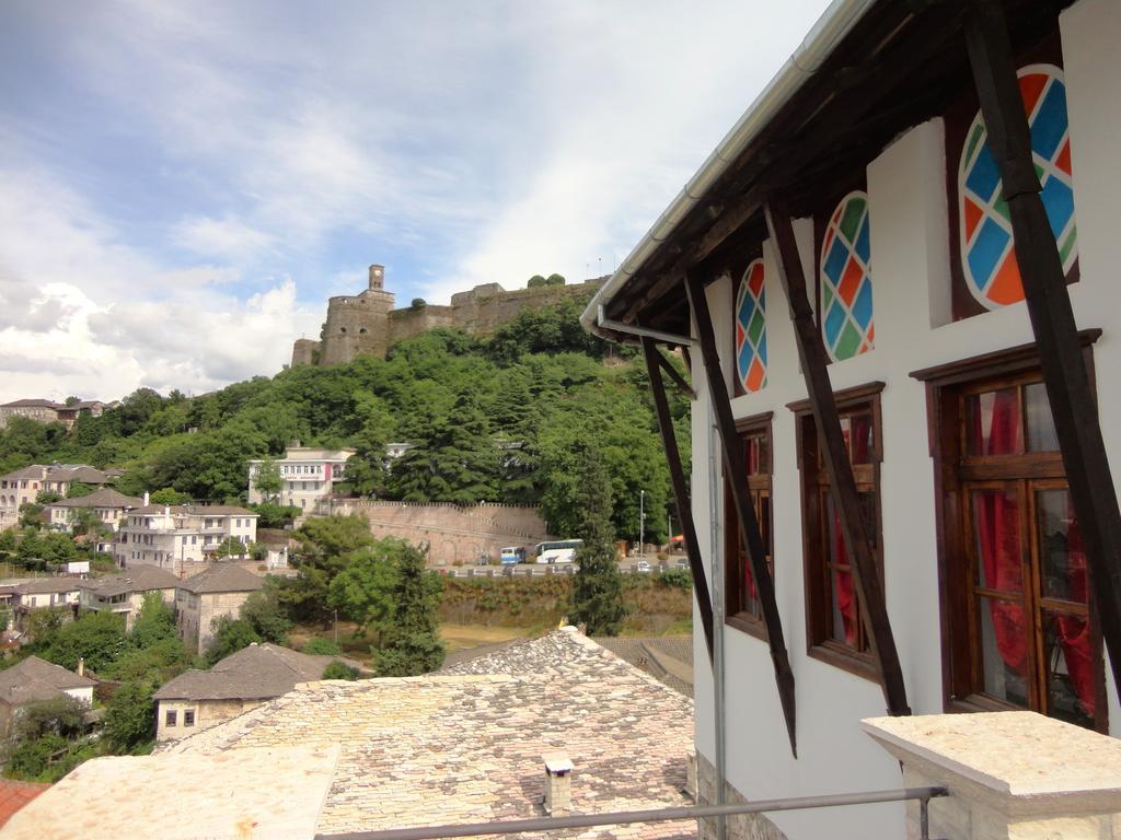 Hotel Kalemi 2 Gjirokastër Dış mekan fotoğraf
