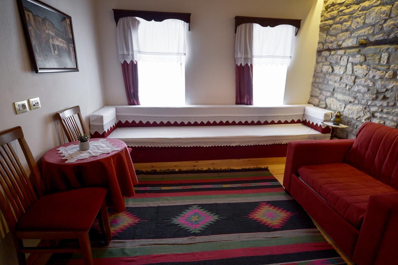 Hotel Kalemi 2 Gjirokastër Dış mekan fotoğraf