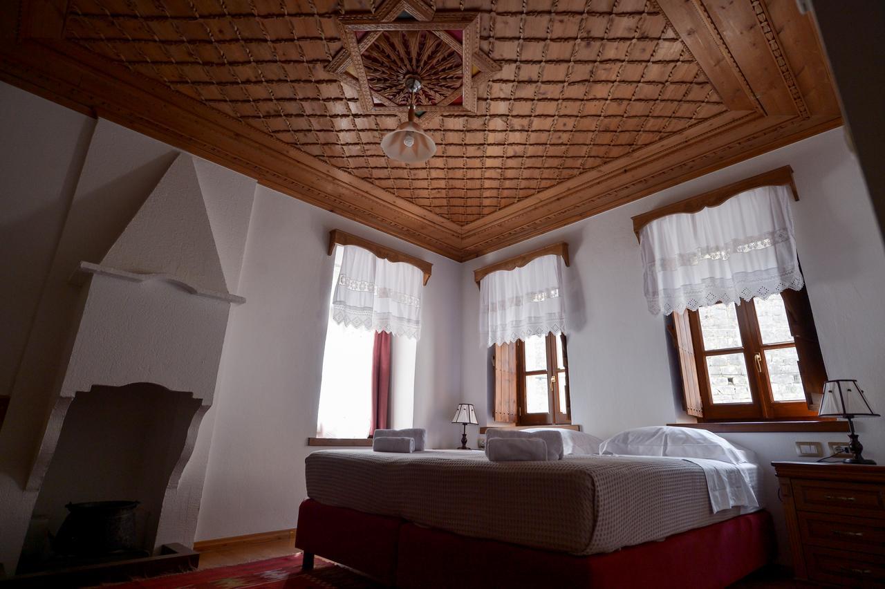 Hotel Kalemi 2 Gjirokastër Dış mekan fotoğraf