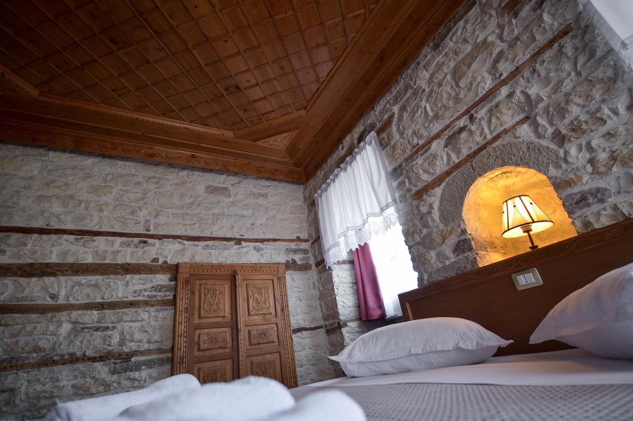 Hotel Kalemi 2 Gjirokastër Dış mekan fotoğraf