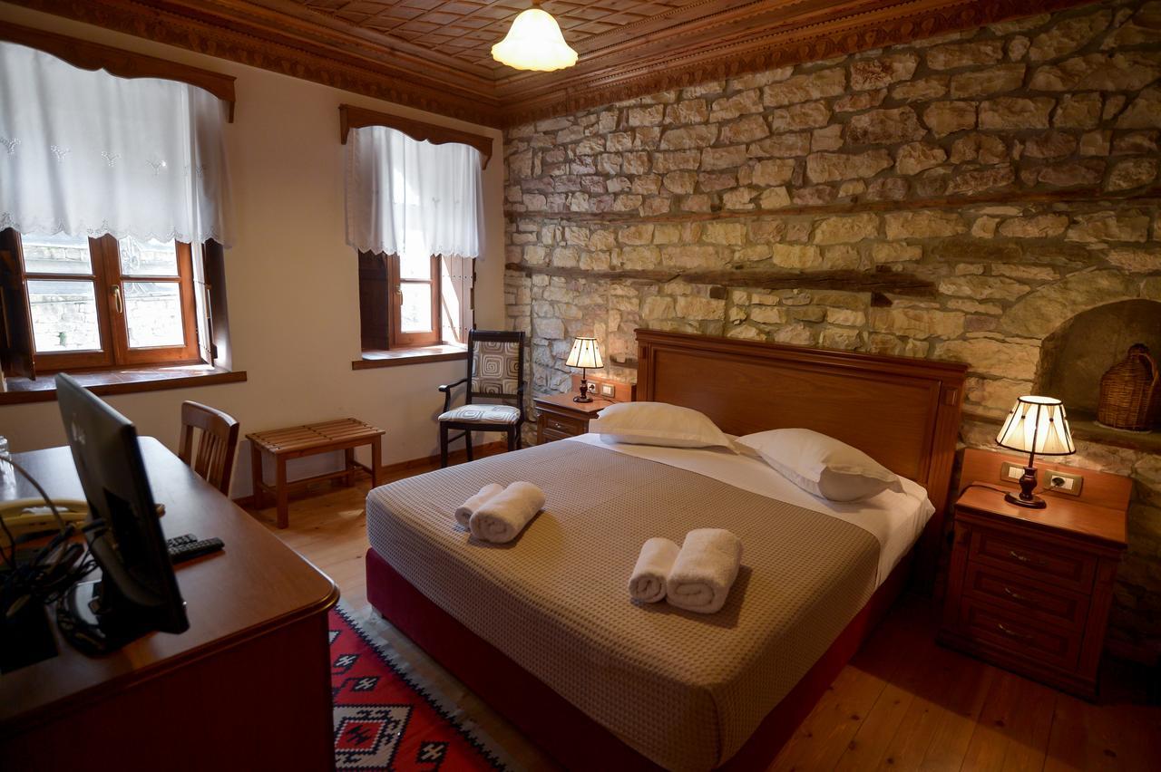 Hotel Kalemi 2 Gjirokastër Dış mekan fotoğraf